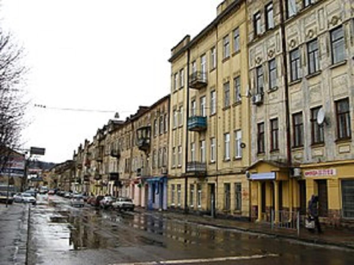 Квартира Подобово На Вулиці Чорновола 31 Біля Форуму У Місті Львові Біля Малевича Esterno foto